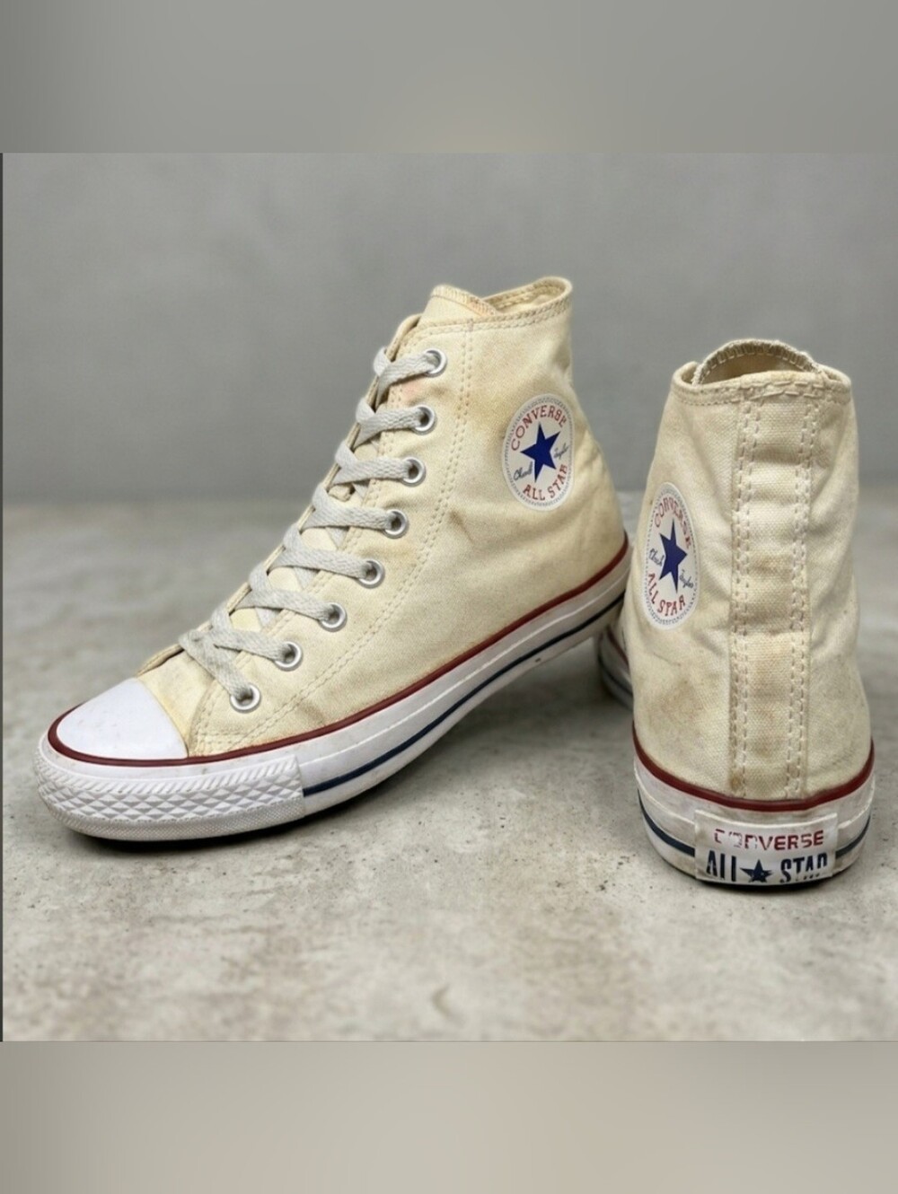Converse Chuck Taylor All Star High Tops Unisex Size Women's 8 / Men's 6